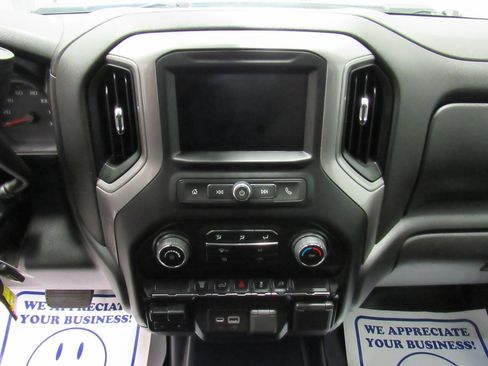 Used 2022 Chevrolet Silverado 2500 W/T w/ WT Fleet Convenience Package AWD/4WD image 39