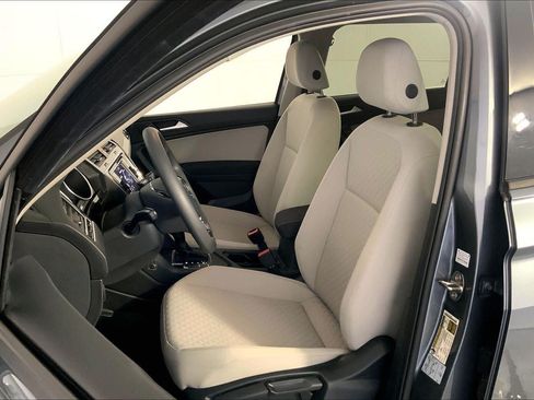 Used 2021 Volkswagen Tiguan S FWD image 22