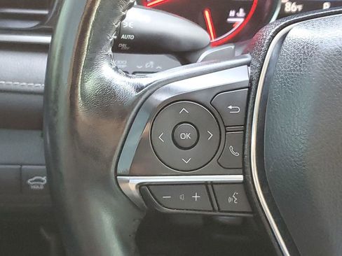 Used 2020 Toyota Camry XSE image 36