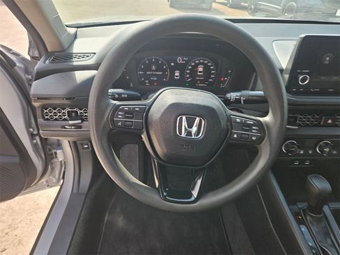 Used 2024 Honda Accord EX image 18