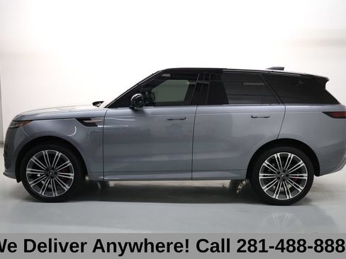 Used 2025 Land Rover Range Rover Sport Dynamic SE AWD/4WD image 3