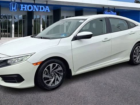 Used 2018 Honda Civic EX image 4