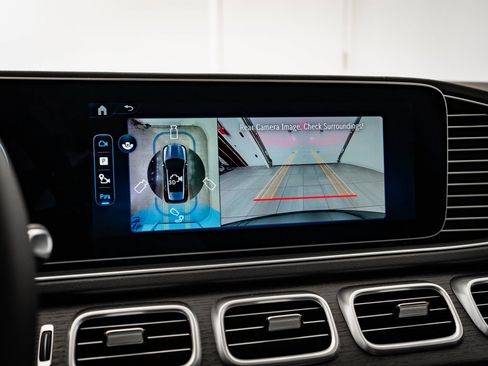 New 2026 Mercedes-Benz GLE 450 4MATIC image 35