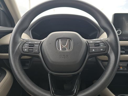 Used 2024 Honda HR-V LX image 23