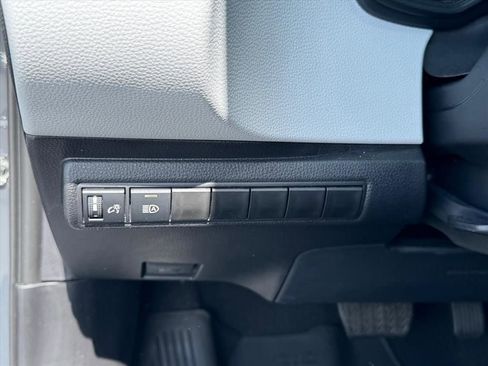 Used 2026 Toyota Corolla SE FWD image 21