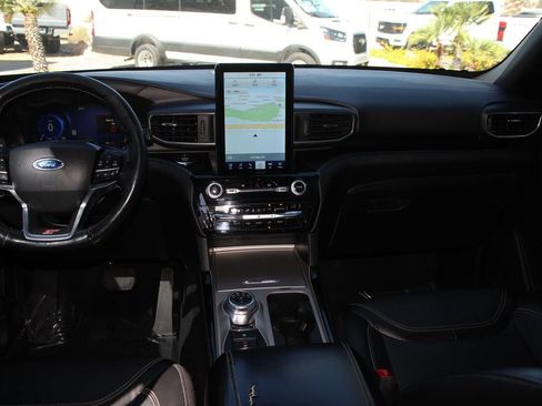 Certified 2021 Ford Explorer ST AWD/4WD image 19