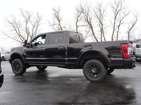 Used 2019 Ford F250 Platinum w/ Platinum Ultimate Package image 6