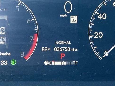 Used 2024 Honda HR-V Sport image 32