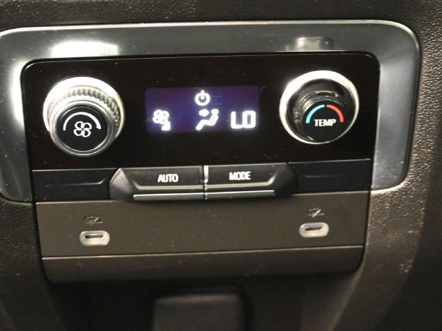 Used 2023 GMC Yukon XL SLT w/ Max Trailering Package AWD/4WD image 20