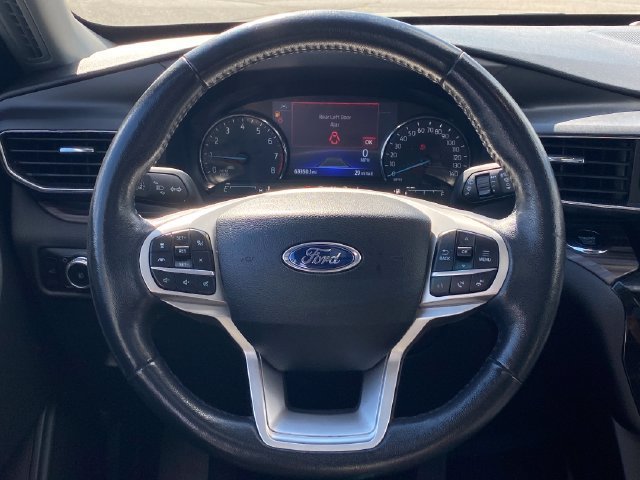 Used 2023 Ford Explorer Limited AWD/4WD image 8