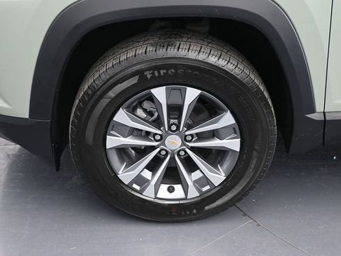 New 2026 Chevrolet Equinox LT w/ Convenience Package II image 24