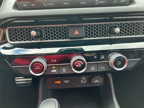 Used 2022 Honda Civic Sport image 24