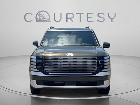 New 2026 Hyundai Palisade Calligraphy FWD image 8
