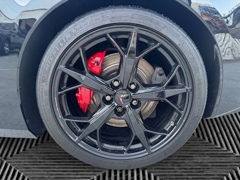 Used 2021 Chevrolet Corvette Stingray Preferred Cpe w/ Z51 Performance Package image 36