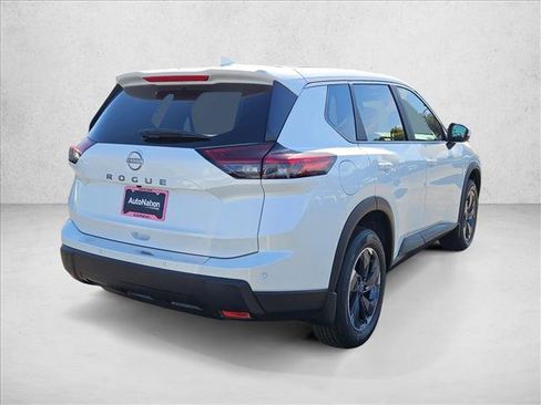 New 2026 Nissan Rogue SV image 2