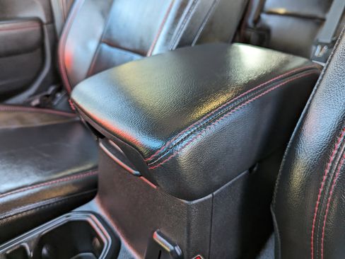 Used 2020 Jeep Wrangler Unlimited Rubicon image 28