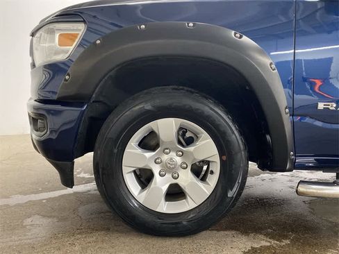 Used 2021 RAM 1500 Big Horn image 12