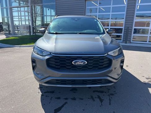 Used 2024 Ford Escape ST-Line Select w/ Tech Pack #1 image 2