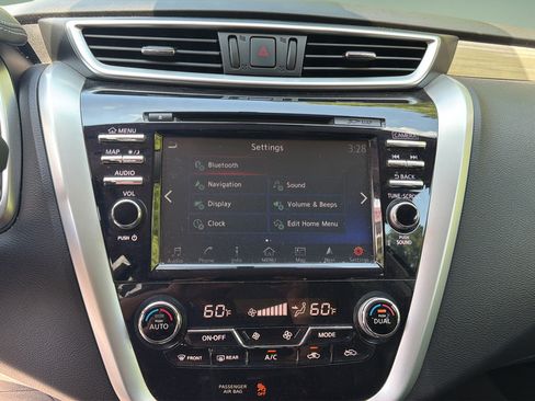 Used 2017 Nissan Murano SL AWD/4WD image 24