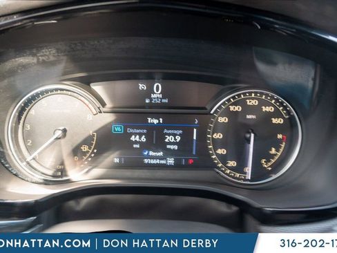 Used 2020 Cadillac XT5 Premium Luxury image 6