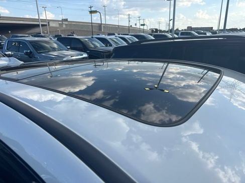 Used 2022 Acura RDX w/ Advance Package FWD image 8