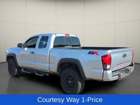 Used 2022 Toyota Tacoma SR w/ SX Package RWD image 6