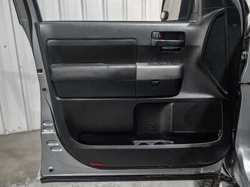 Used 2013 Toyota Tundra 2WD CrewMax image 37