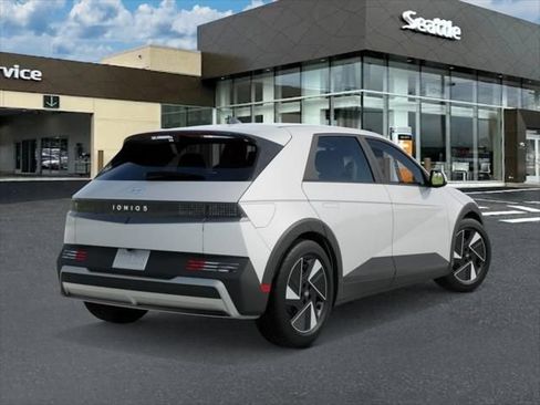 New 2026 Hyundai Ioniq 5 SE RWD image 4