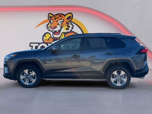 Used 2024 Toyota RAV4 XLE image 8