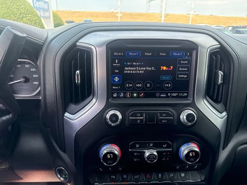 Used 2020 GMC Sierra 1500 SLT RWD image 27