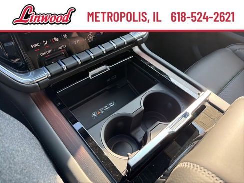 New 2026 GMC Yukon Denali w/ Sun & Power Step Package image 33