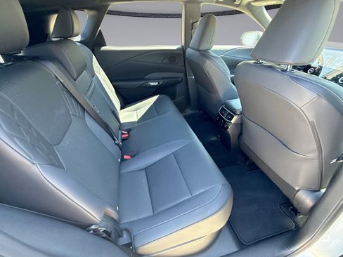 Used 2026 Lexus RX 350 Premium w/ Accessory Package (Z1) FWD image 17