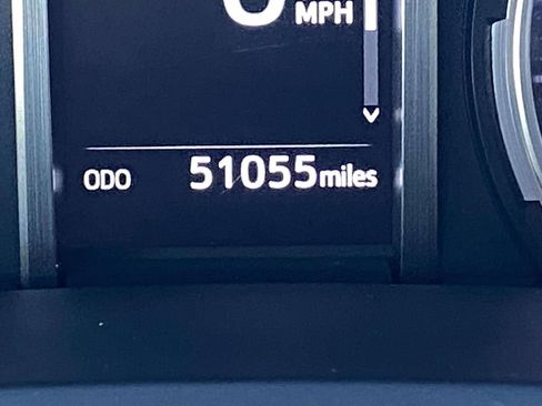 Used 2022 Toyota 4Runner Limited image 34