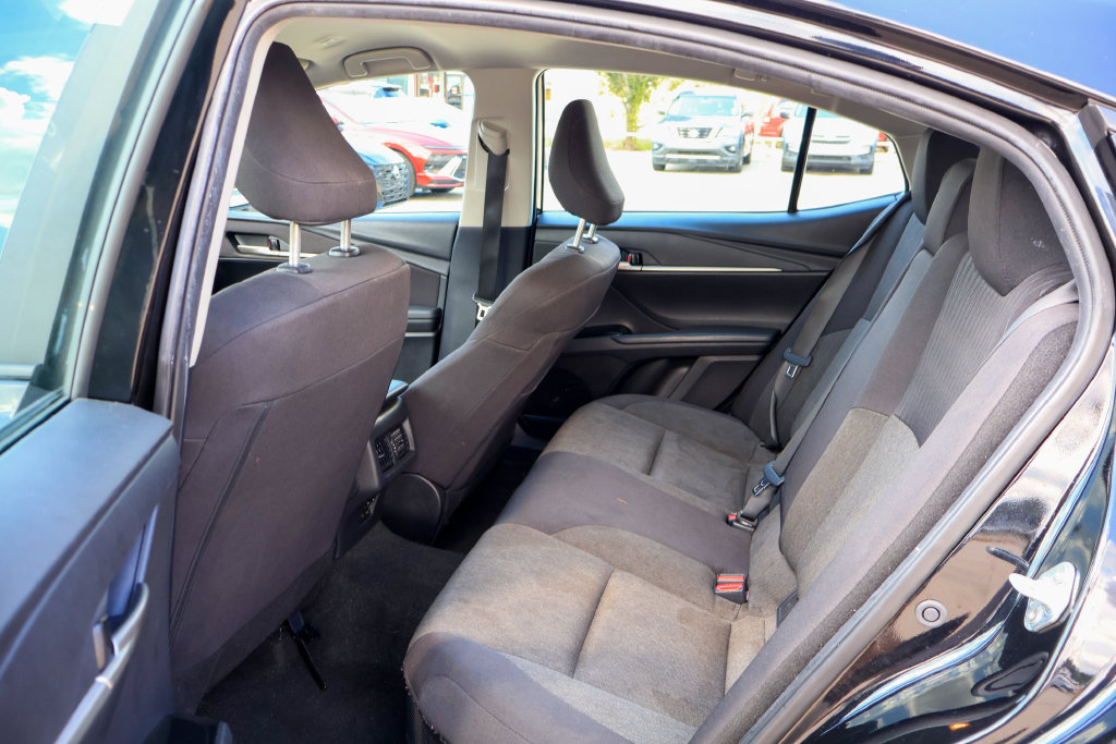 Used 2025 Toyota Camry LE FWD image 9