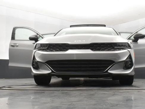 Used 2024 Kia K5 GT image 11