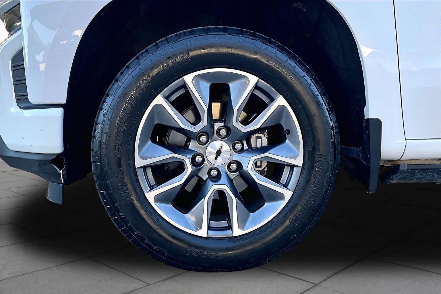 Used 2020 Chevrolet Silverado 1500 RST w/ All-Star Edition RWD image 11