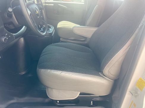 Certified 2025 Chevrolet Express 2500 w/ Driver Convenience Package RWD image 17