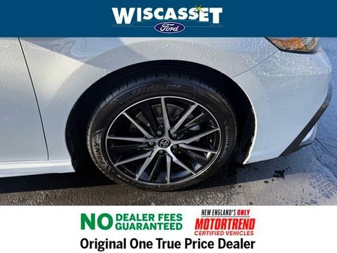 Used 2023 Toyota Camry SE image 23