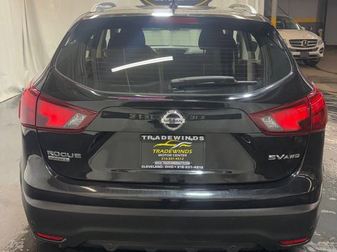 Used 2019 Nissan Rogue Sport SV w/ All-Weather Package image 5