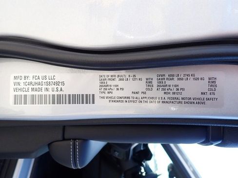 New 2025 Jeep Grand Cherokee Altitude image 16