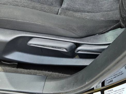Used 2023 Honda Accord LX image 14
