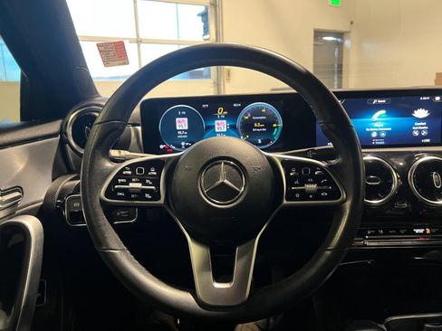 Used 2019 Mercedes-Benz A 220 4MATIC image 11