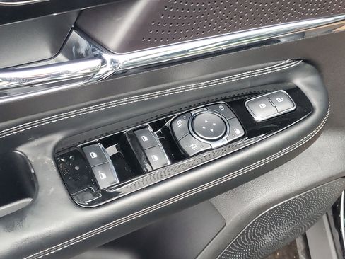 New 2026 Lincoln Corsair Premiere image 10