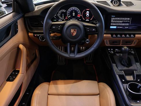 Used 2026 Porsche 911 GT3 RWD image 6