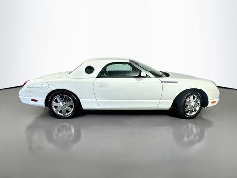 Used 2002 Ford Thunderbird RWD image 8