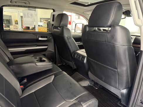 Used 2018 Toyota Tundra Limited w/ Limited Premium Package AWD/4WD image 34