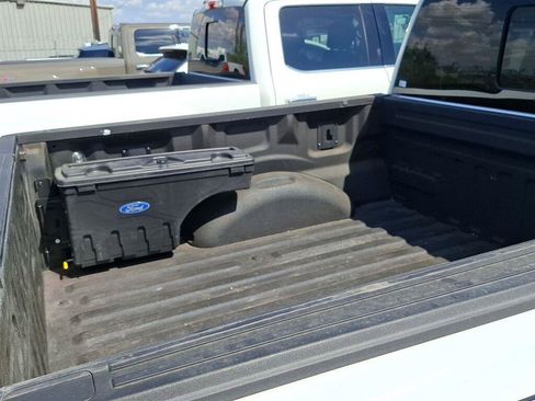 Used 2020 Ford F150 Raptor w/ Equipment Group 802A Luxury AWD/4WD image 9