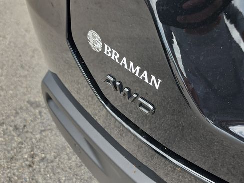 Certified 2023 Honda Pilot TrailSport image 6