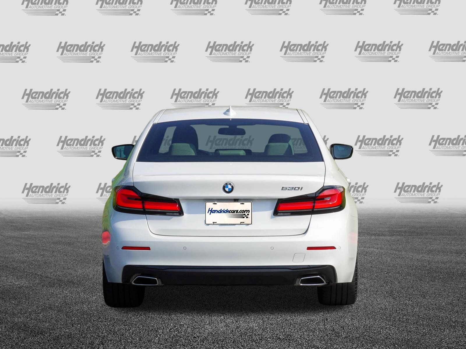 Used 2023 BMW 530i w/ Premium Package RWD image 7