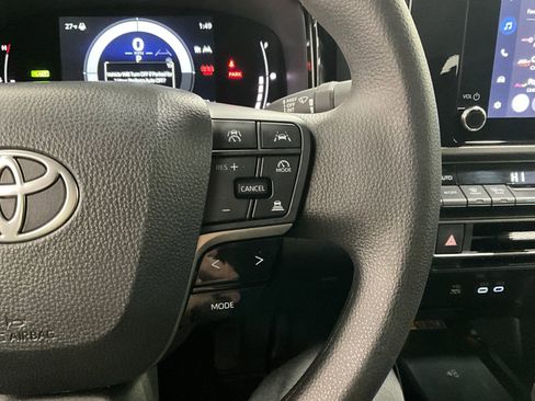 Used 2026 Toyota Camry LE image 18